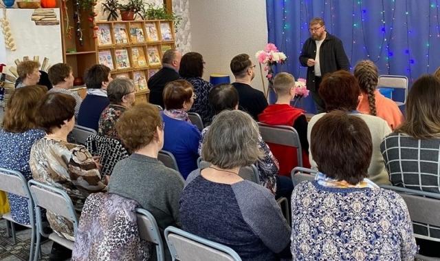Солонихинские зори в библиотеке